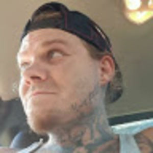 Meet your Posher, Troy